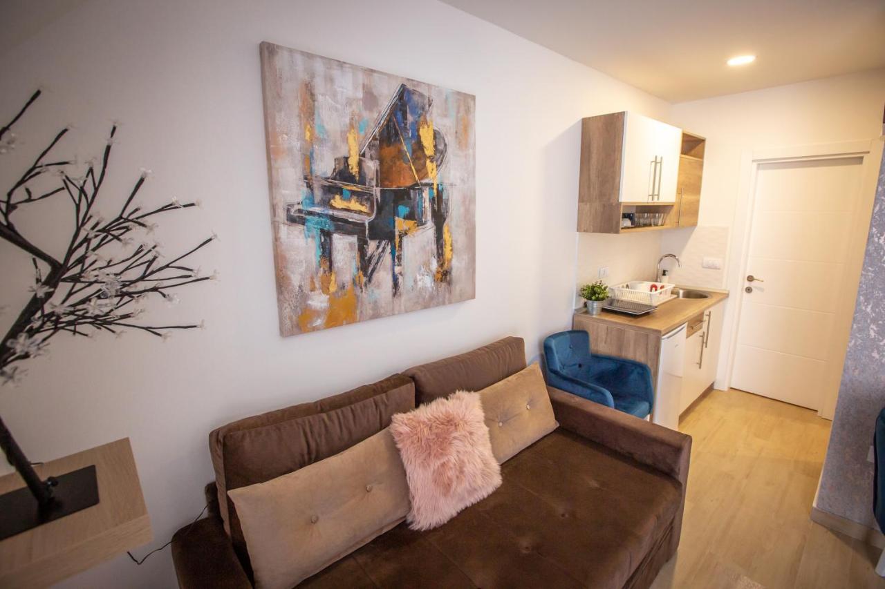 Apartments View Dvori E25 Копаоник Екстериор снимка